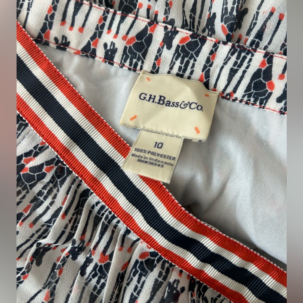 G.H. Bass Giraffe Print Skirt – Size 10 - Picture 3 of 5